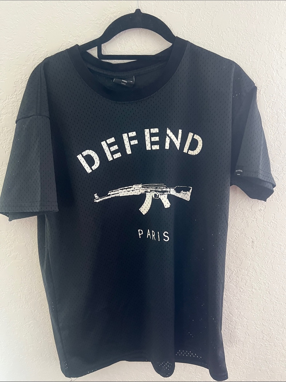 DEFEND Paris Black Graphic Men's T-Shirt